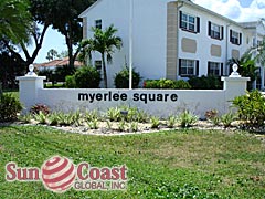 Myerlee Square Community Sign